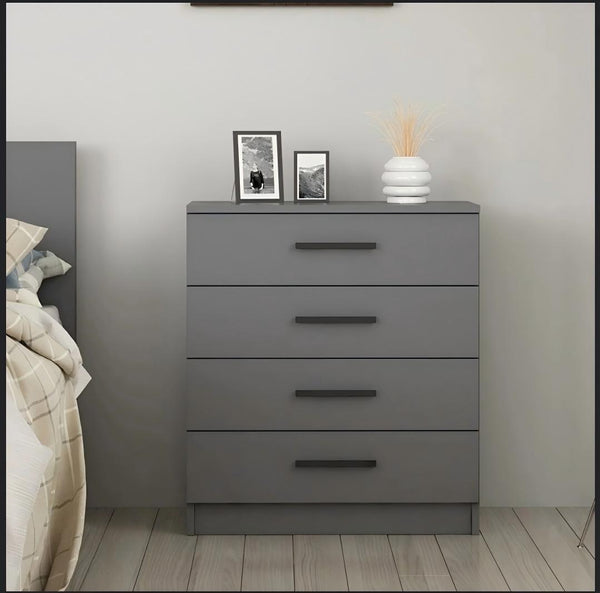 MODERN CHESTER CHEST WITH FIVE DRAWERS TO PROVIDE AMPLE STORAGE SPACE